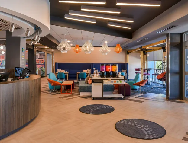 Tru by Hilton Little Rock West hotel detail image 2