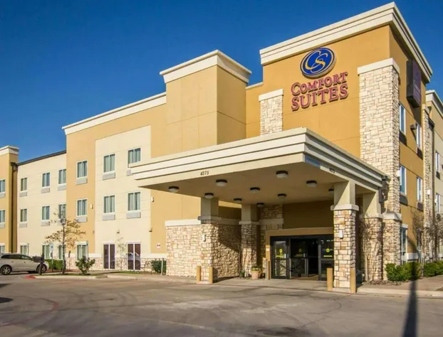 Comfort Suites West Dallas - Cockrell Hill hotel detail image 1