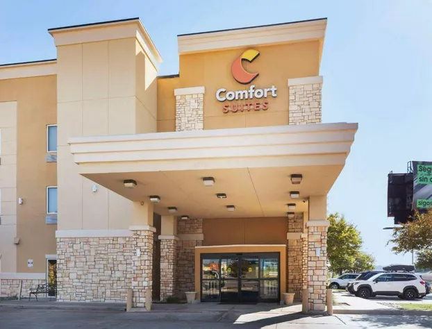 Comfort Suites West Dallas - Cockrell Hill hotel detail image 3