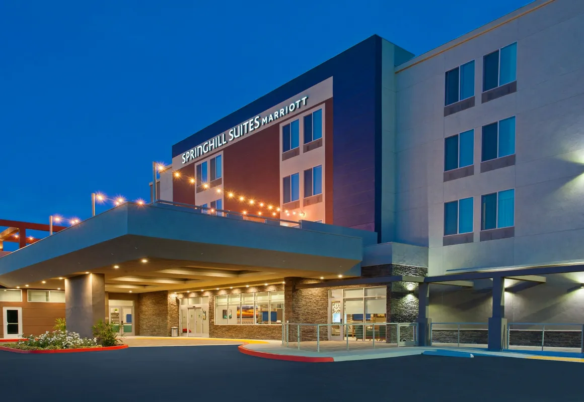 SpringHill Suites by Marriott Huntington Beach Orange County hotel hero