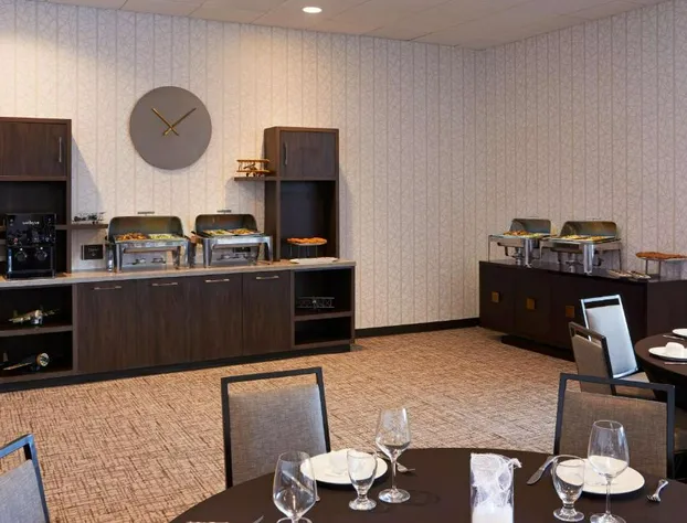 H Hotel Los Angeles, Curio Collection by Hilton hotel detail image 3