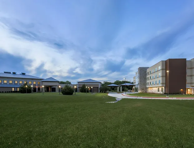 Fairfield Inn & Suites by Marriott Decatur at Decatur Conference Center hotel detail image 3