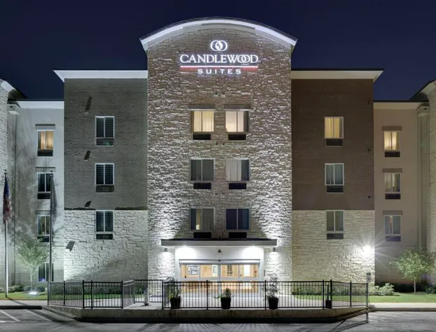 Candlewood Suites Dallas NW - Farmers Branch by IHG hotel detail image 1