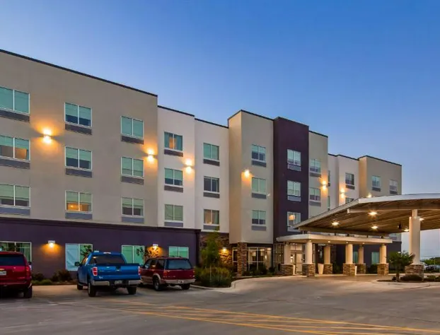 Best Western Plus Roland Inn & Suites hotel detail image 1