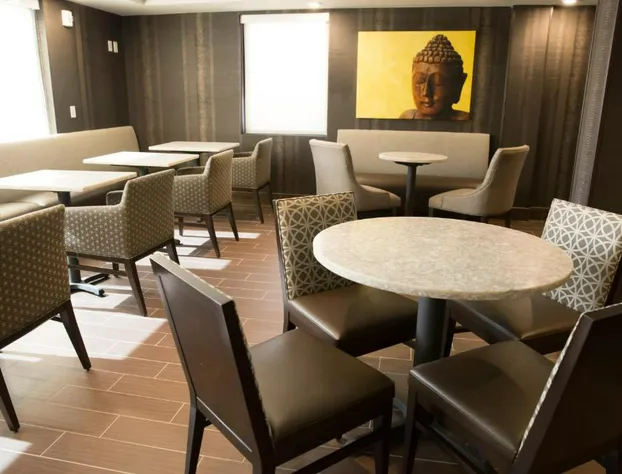 Best Western Premier NYC Gateway Hotel hotel detail image 3