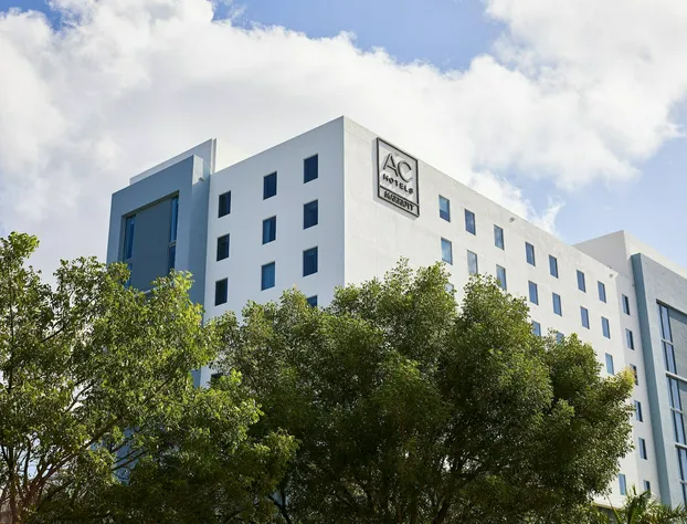 AC Hotel by Marriott Miami Aventura hotel detail image 3