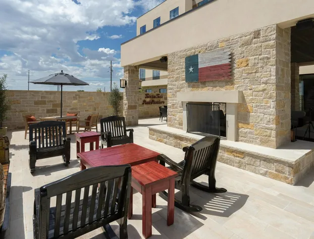 Fairfield Inn and Suites by Marriott Lubbock Southwest hotel detail image 4