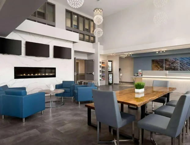 Days Inn by Wyndham Calgary North Balzac hotel detail image 2