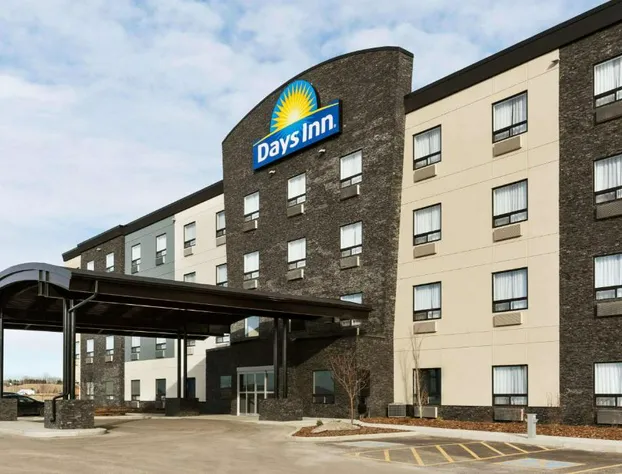 Days Inn by Wyndham Calgary North Balzac hotel detail image 1