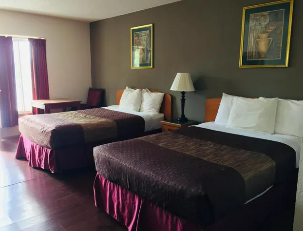 Bear Mount Inn & Suites hotel detail image 4