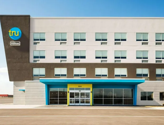 Tru by Hilton Cedar Rapids Westdale hotel detail image 1