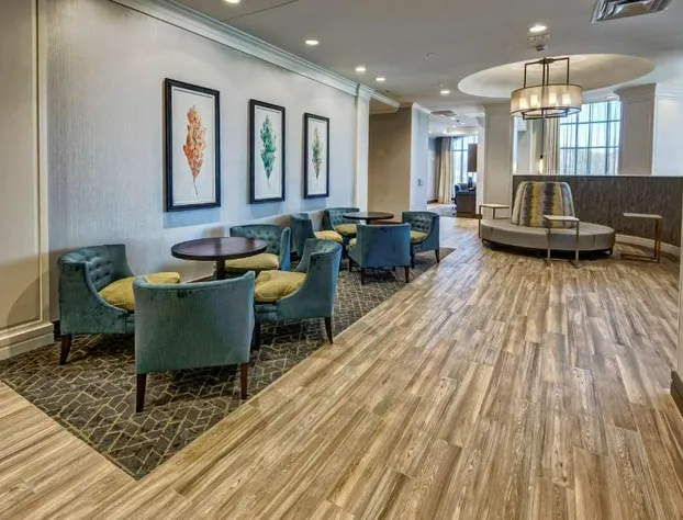 Hampton Inn & Suites Franklin Berry Farms hotel detail image 3