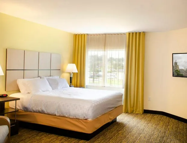 Candlewood Suites - Lancaster West by IHG hotel detail image 4