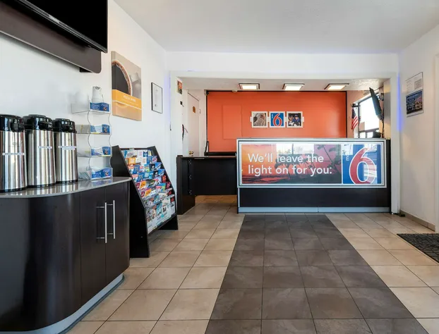 Motel 6 Westley, CA hotel detail image 4