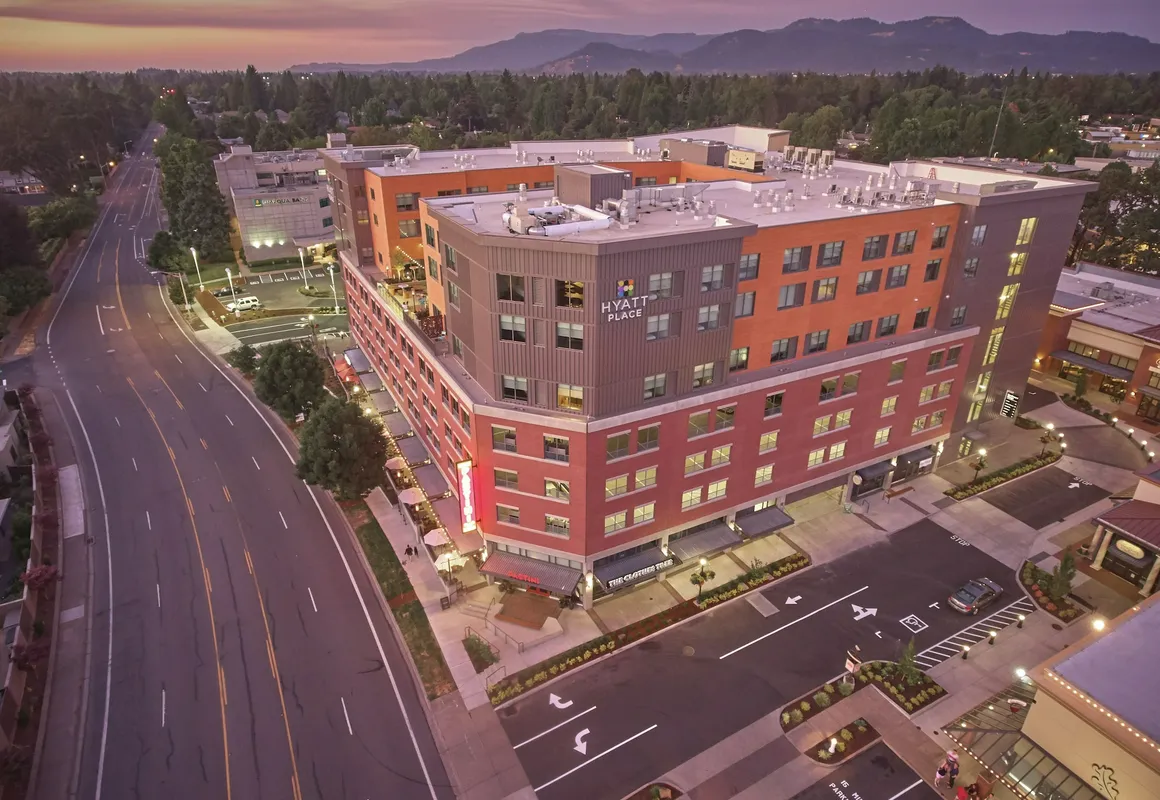 Hyatt Place Eugene / Oakway Center hotel hero