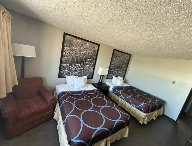 Super 8 by Wyndham Williston ND hotel detail image 3