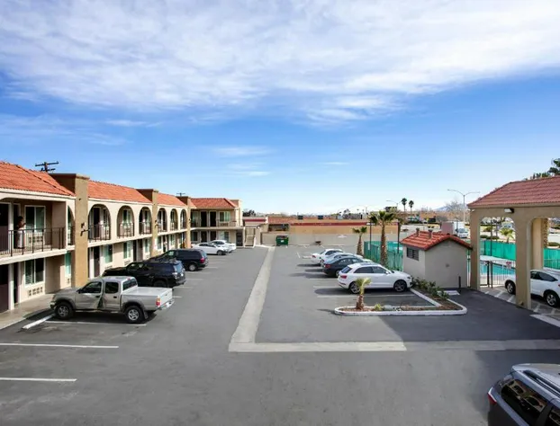 OYO Hotel Palmdale - Antelope Valley hotel detail image 3