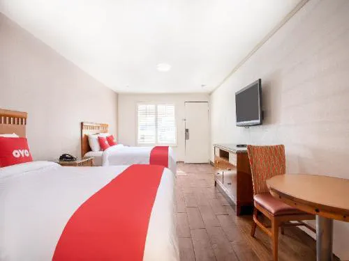 OYO Hotel Palmdale - Antelope Valley hotel detail image 2