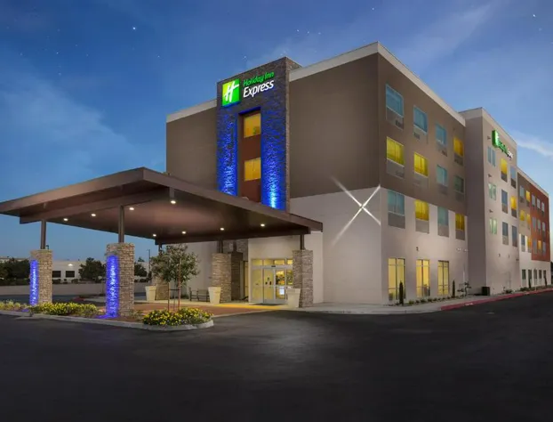 Holiday Inn Express Visalia Sequoia Gateway Area by IHG hotel detail image 1