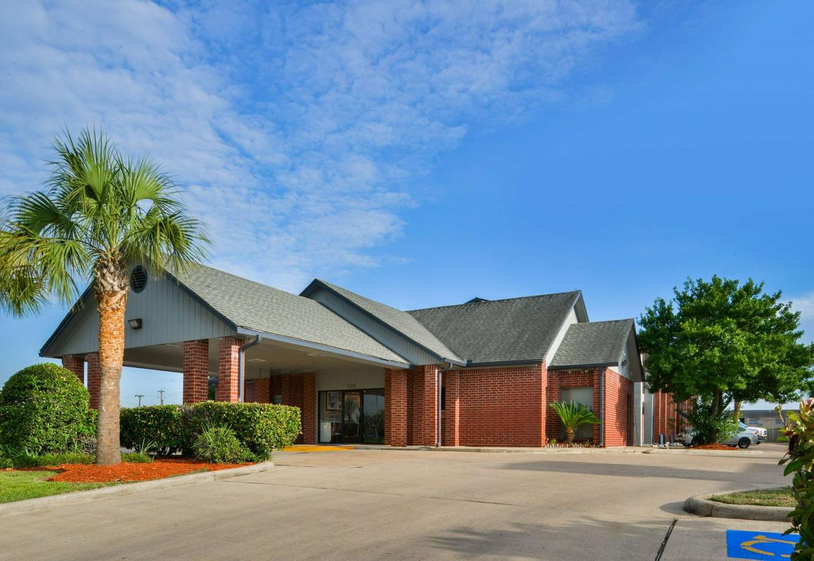 Americas Best Value Inn Pasadena Houston hotel hero