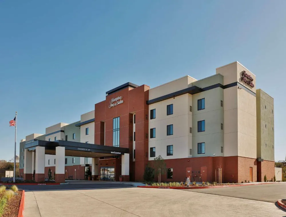 Hampton Inn & Suites Sacramento at Csus hotel hero