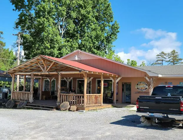 Bay Springs Country Inn & Marina hotel detail image 1