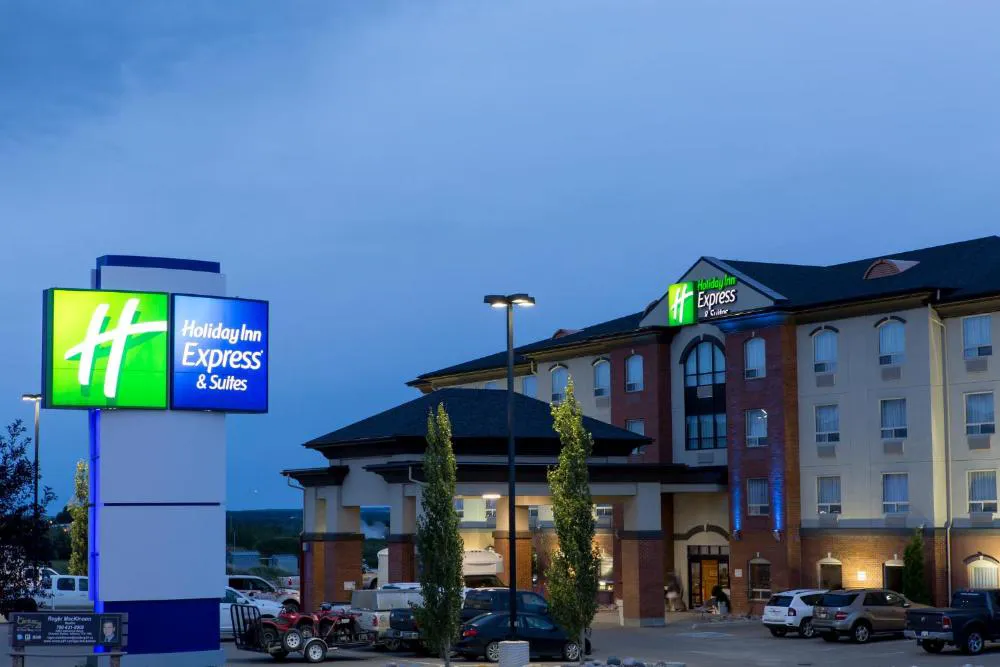 Holiday Inn Express Hotel & Suites Drayton Valley by IHG hotel hero