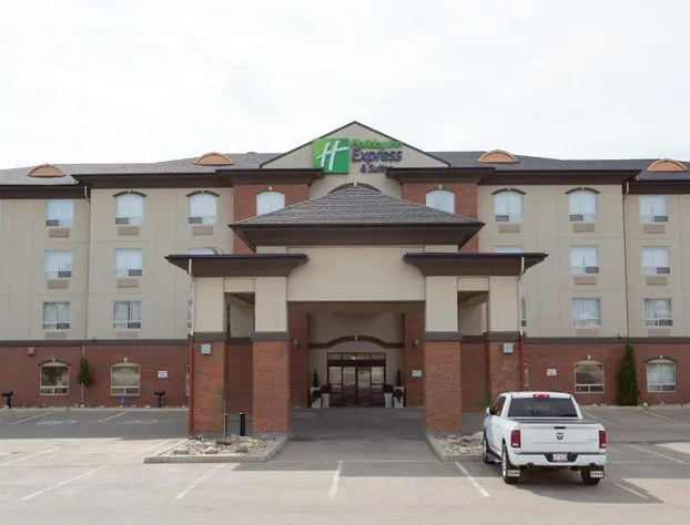 Holiday Inn Express Hotel & Suites Drayton Valley by IHG hotel detail image 3