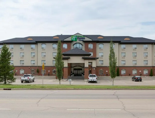 Holiday Inn Express Hotel & Suites Drayton Valley by IHG hotel detail image 4
