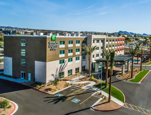 Holiday Inn Express & Suites Lake Havasu - London Bridge by IHG hotel detail image 1
