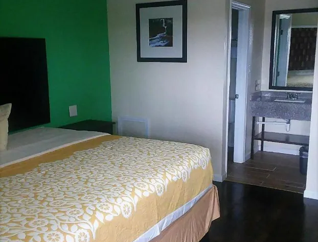 Budget Inn hotel detail image 1