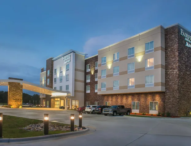 Fairfield Inn and Suites by Marriott Washington hotel detail image 1