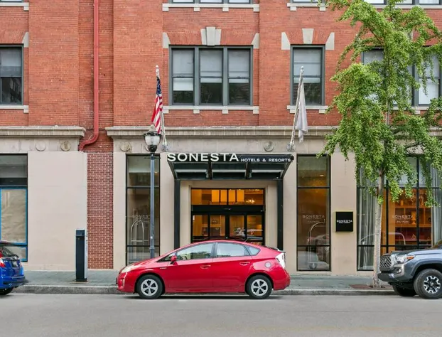 Sonesta Hotel Baltimore Inner Harbor hotel detail image 2