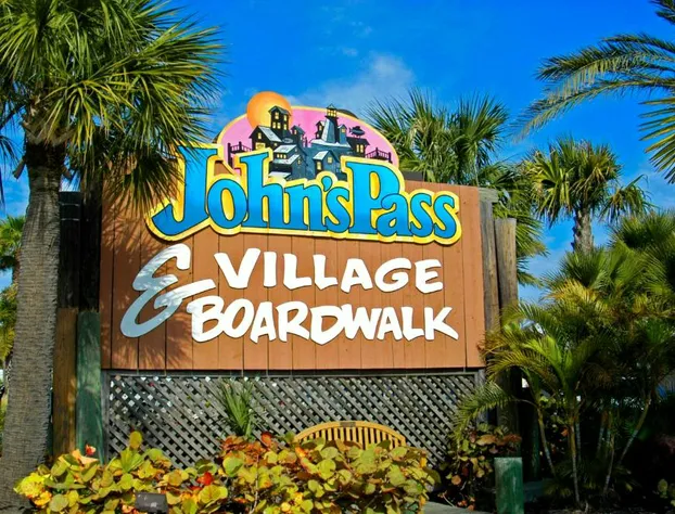 Holiday Inn Express & Suites St. Petersburg - Madeira Beach by IHG hotel detail image 4