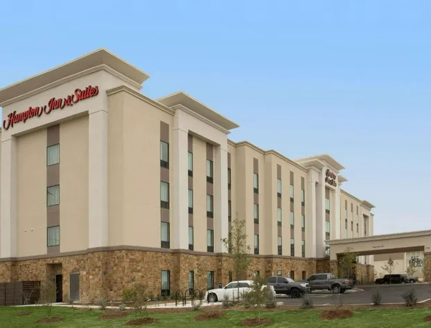 Hampton Inn & Suites San Antonio Lackland AFB SeaWorld hotel detail image 1