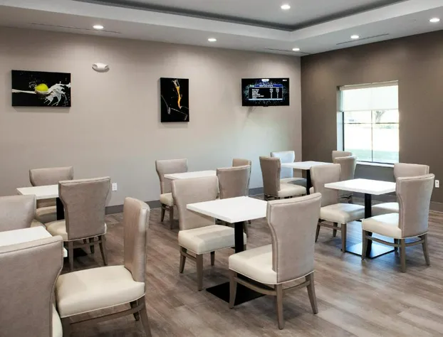 Days Inn & Suites by Wyndham Houston NW Cypress hotel detail image 4