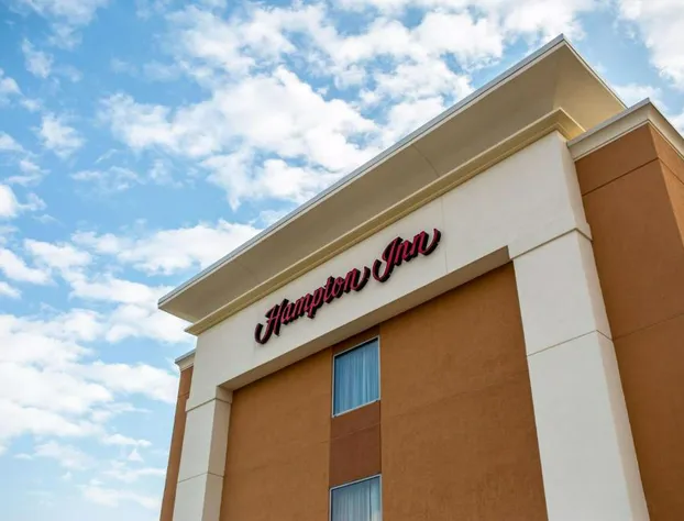 Hampton Inn Pontiac hotel detail image 1