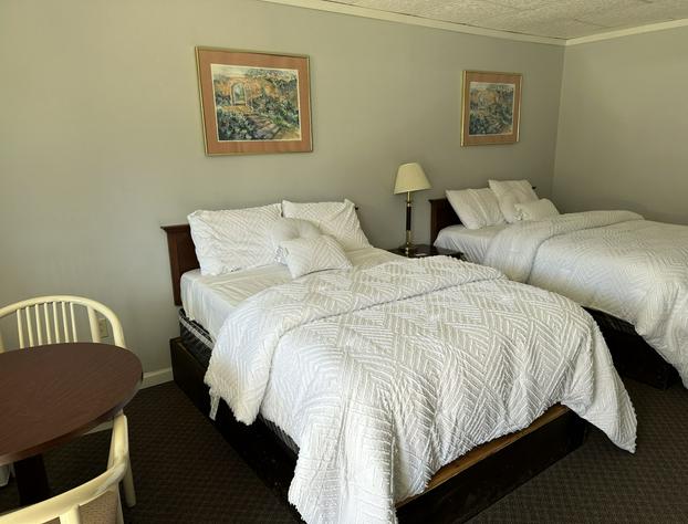 Economy Inn hotel detail image 2