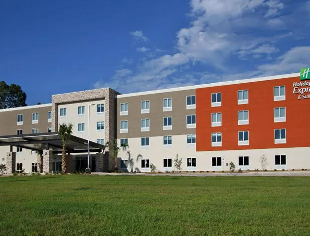 Holiday Inn Express & Suites Columbus North by IHG hotel detail image 1