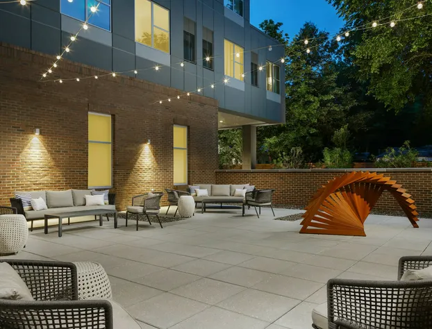 AC Hotel by Marriott Chapel Hill Downtown hotel detail image 3