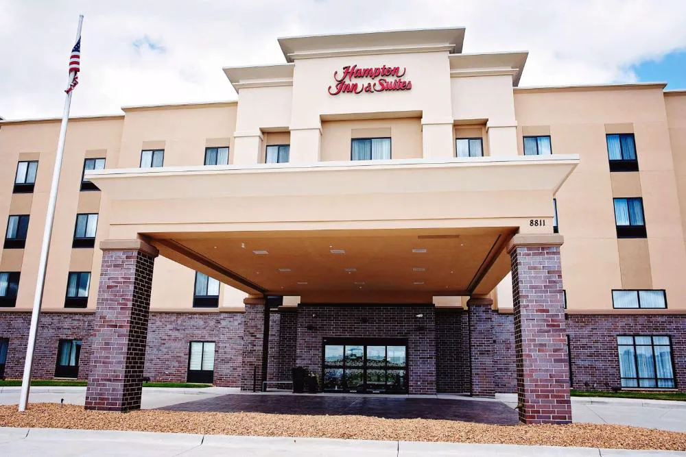 Hampton Inn & Suites Des Moines/Urbandale hotel hero