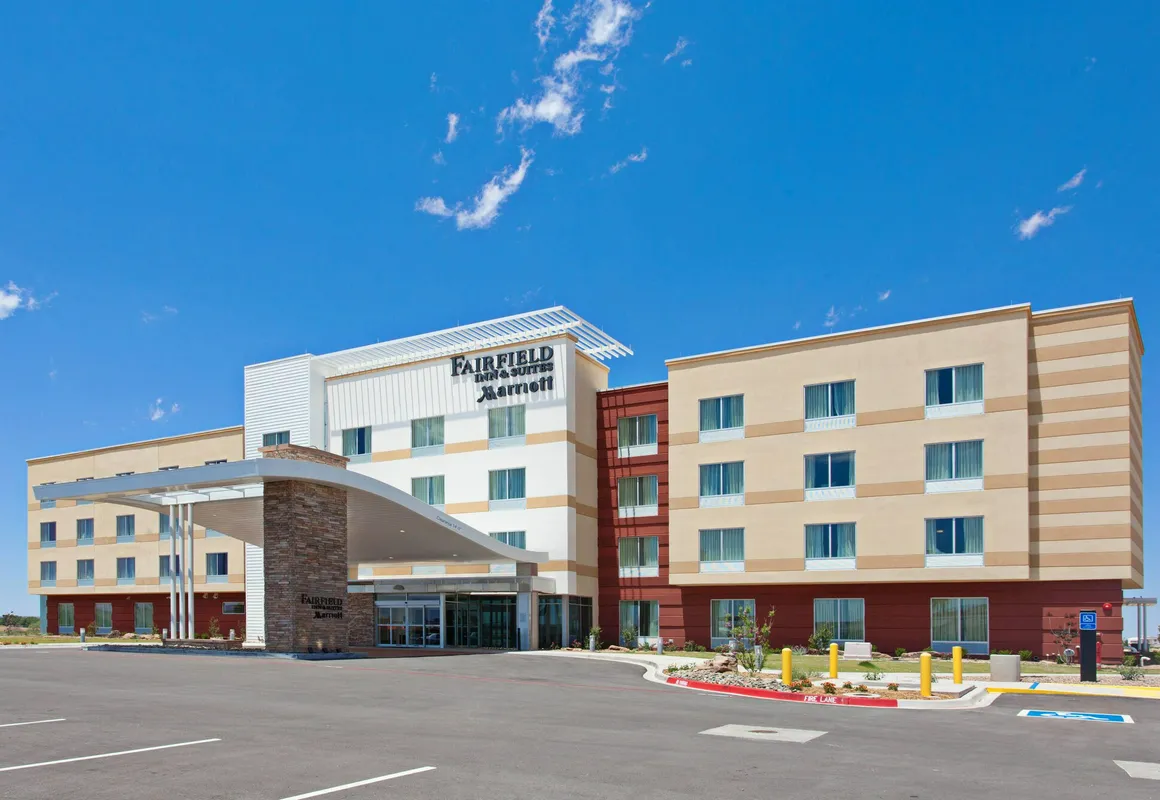 Fairfield Inn & Suites by Marriott Tucumcari hotel hero