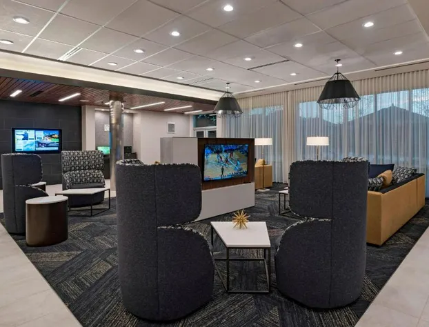 Courtyard by Marriott Houston Sugar Land/Lake Pointe hotel detail image 3