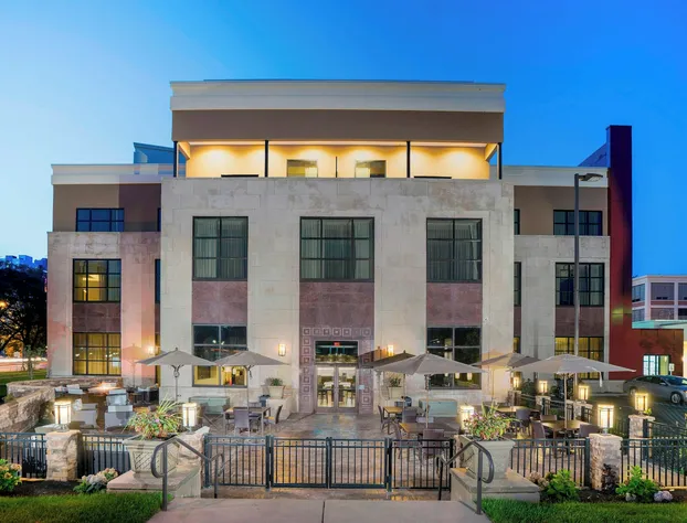 Courtyard by Marriott Niagara Falls USA hotel detail image 2