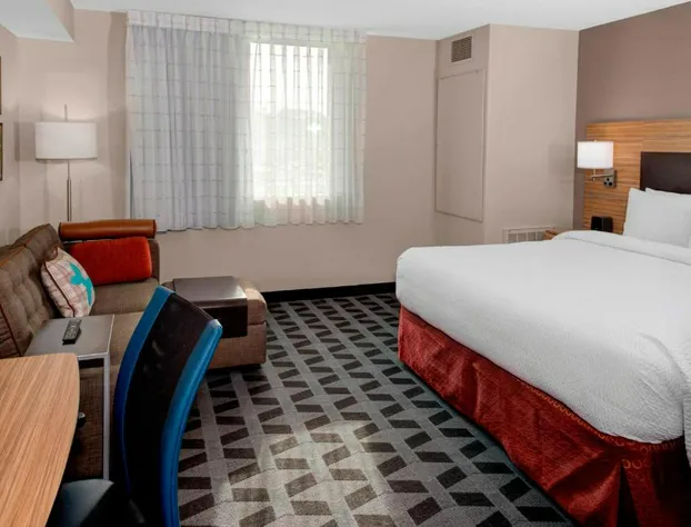 TownePlace Suites by Marriott Parkersburg hotel detail image 3