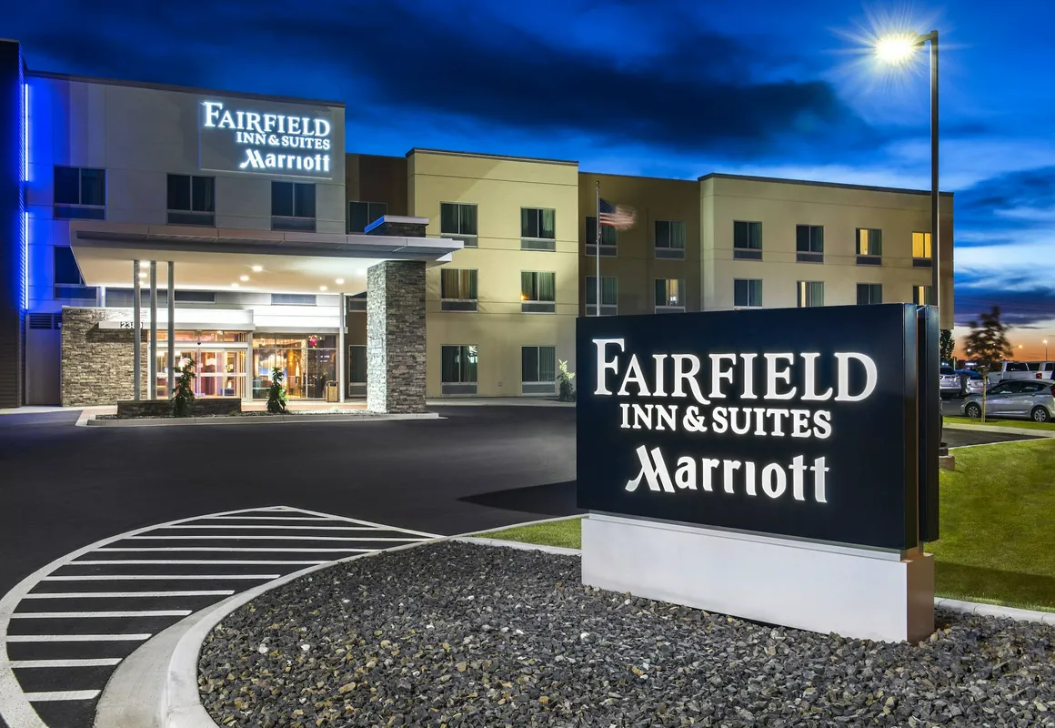 Fairfield Inn and Suites by Marriott Moses Lake hotel hero