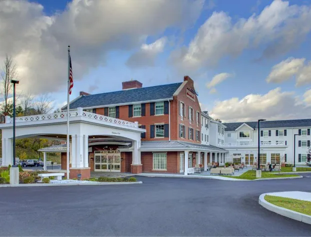 Hampton Inn and Suites Manchester hotel detail image 1