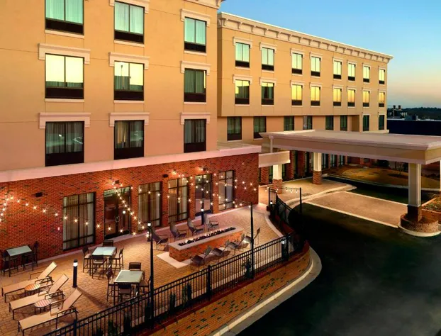 Courtyard by Marriott LaGrange hotel detail image 1