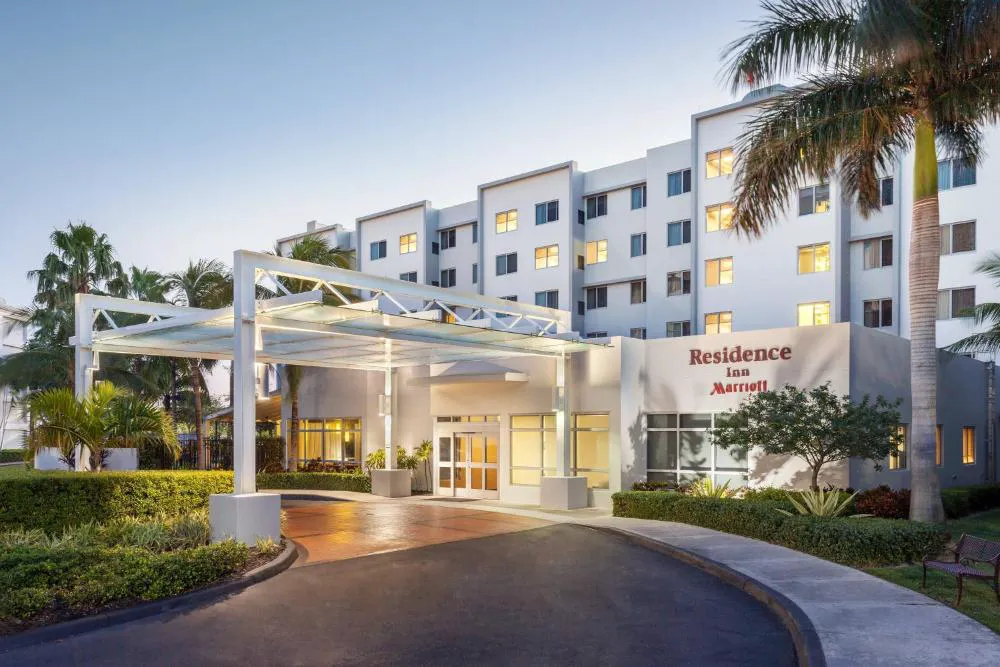 Residence Inn by Marriott Miami Airport hotel hero