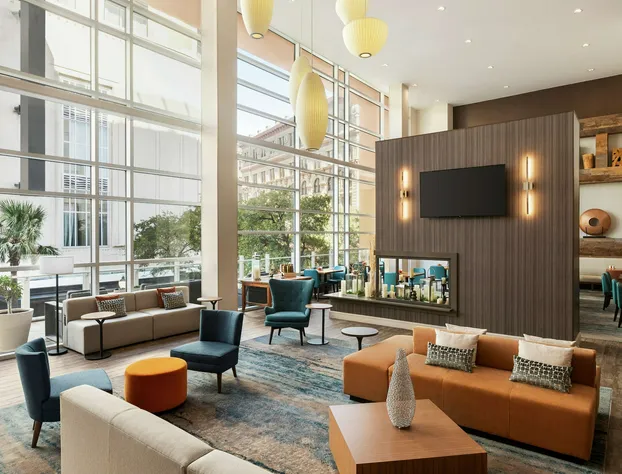 Hilton Garden Inn San Antonio Downtown Riverwalk hotel detail image 3